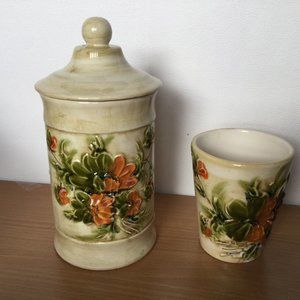 Vintage Italian ceramic jar lidded and a cup 3d raised flowers marked Italy